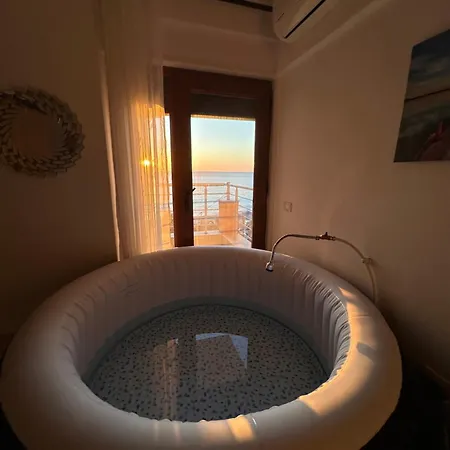 Odore Di Mare Con Jacuzzi Apartman Durrës