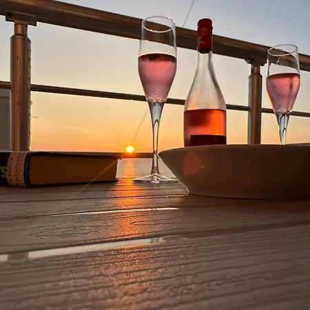 Odore Di Mare Con Jacuzzi